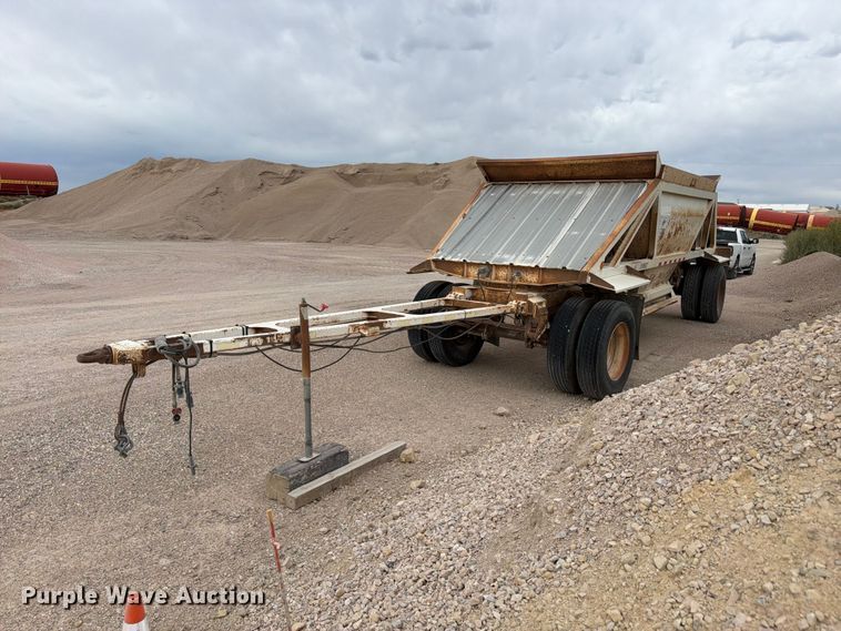 1996 Ranch Manufacturing Co. bottom dump trailer