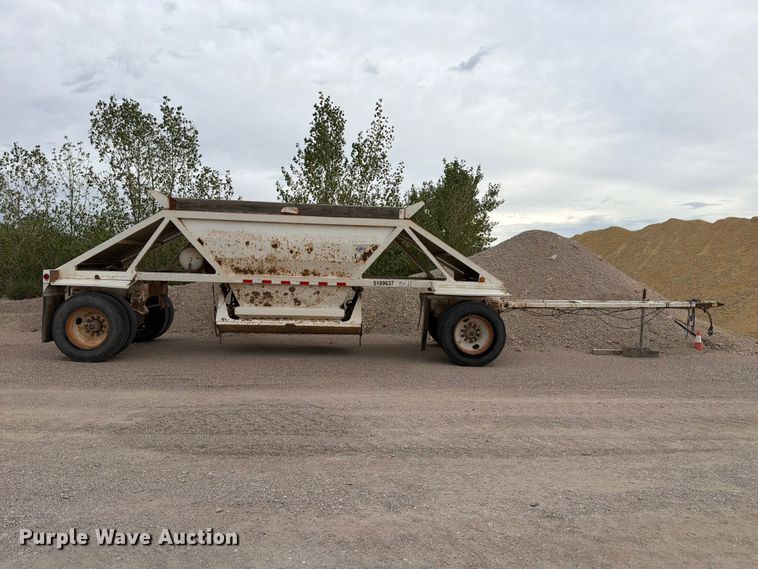 image for item FM7691 1996 Ranch Manufacturing Co. bottom dump trailer