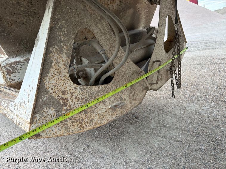 image for item FM7691 1996 Ranch Manufacturing Co. bottom dump trailer