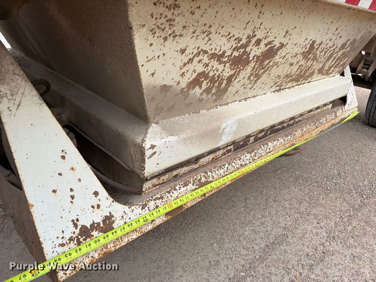 image for item FM7691 1996 Ranch Manufacturing Co. bottom dump trailer