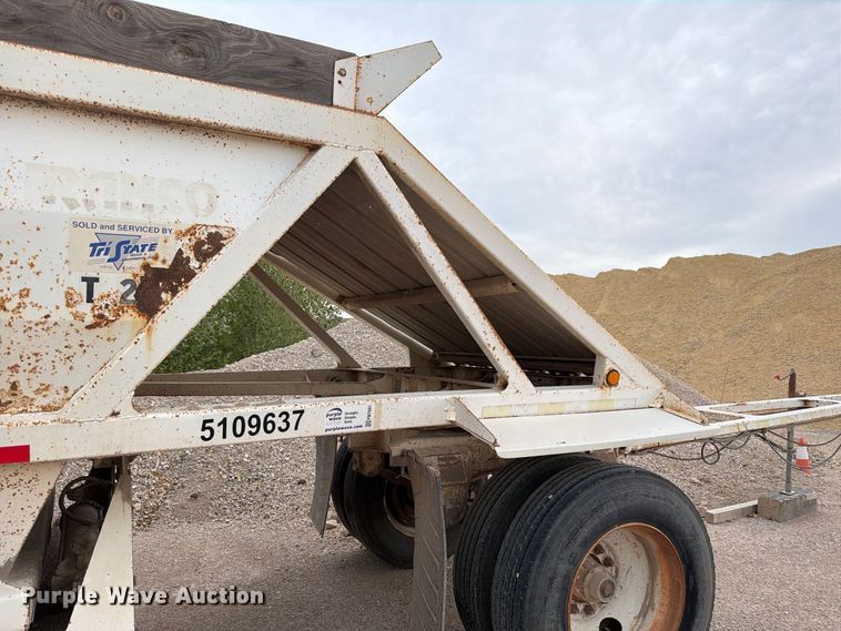 image for item FM7691 1996 Ranch Manufacturing Co. bottom dump trailer