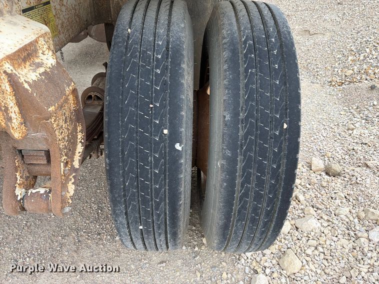 image for item FM7691 1996 Ranch Manufacturing Co. bottom dump trailer