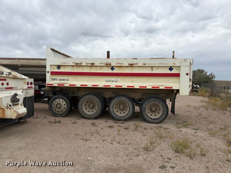 image for item FM7692 1998 Flow Boy end dump pup trailer