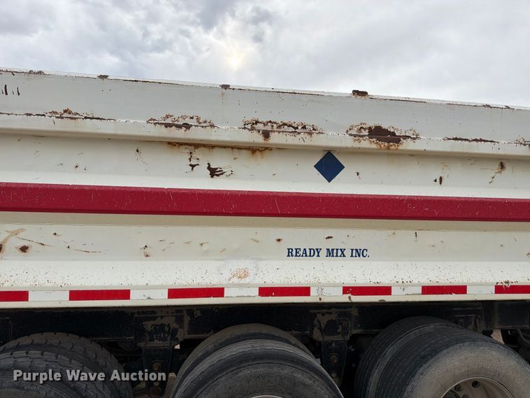 image for item FM7692 1998 Flow Boy end dump pup trailer