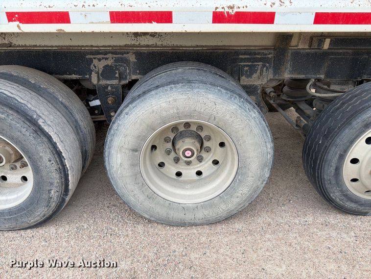 image for item FM7692 1998 Flow Boy end dump pup trailer