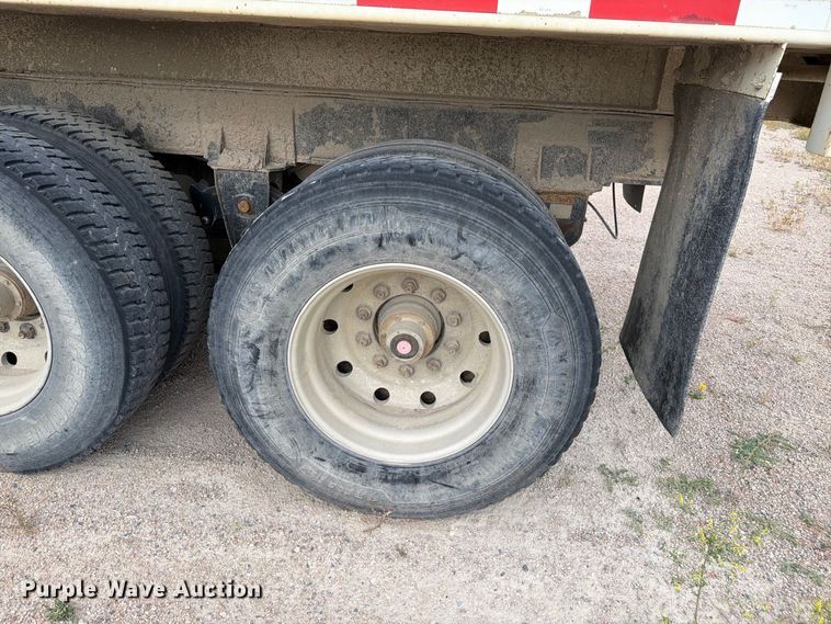 image for item FM7692 1998 Flow Boy end dump pup trailer