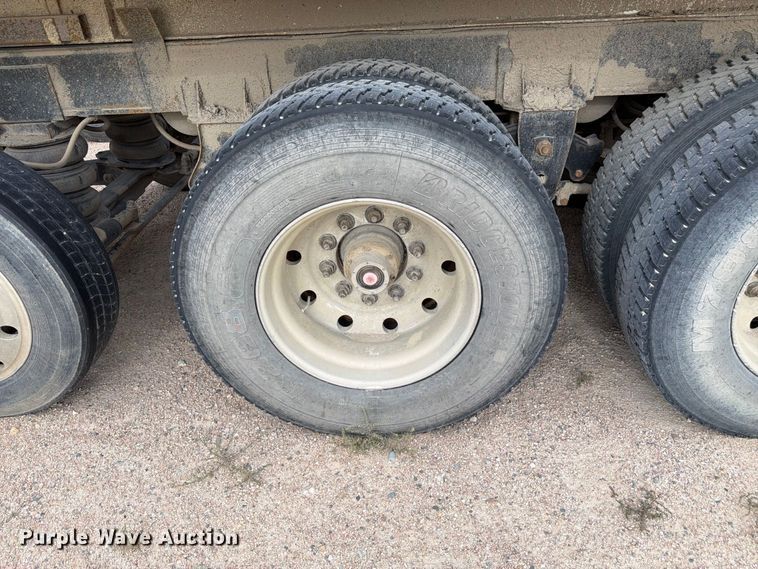 image for item FM7692 1998 Flow Boy end dump pup trailer