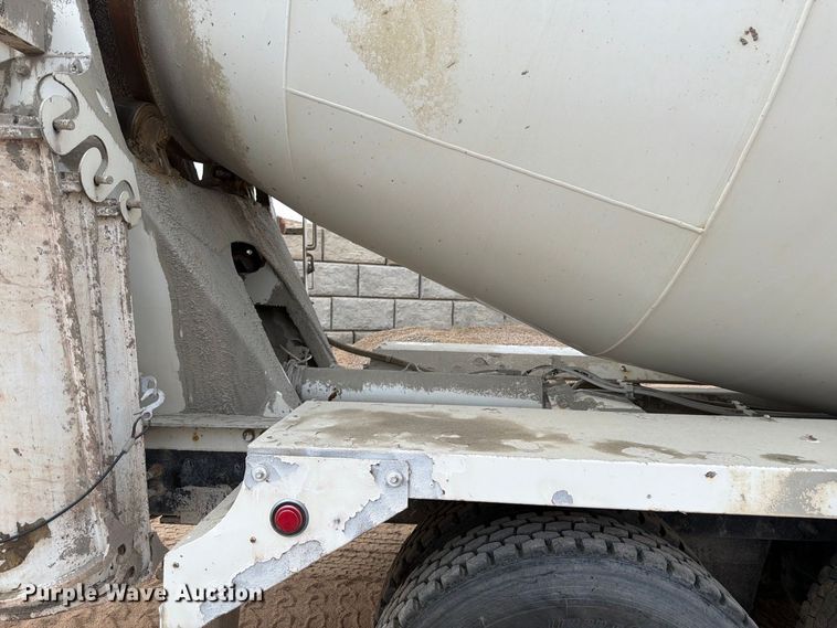 image for item FM7697 2004 Mack CV ready mix truck