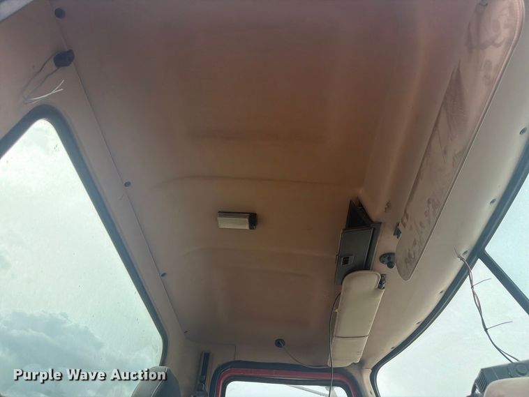 image for item FM7697 2004 Mack CV ready mix truck