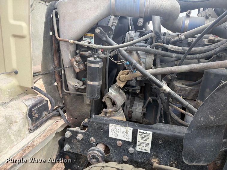image for item FM7697 2004 Mack CV ready mix truck