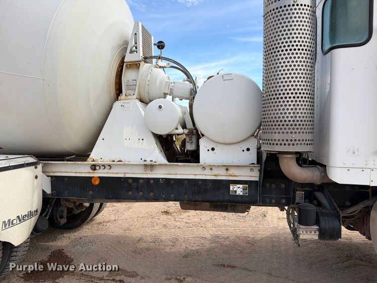 image for item FM7698 2008 Kenworth W9 Series ready mix truck