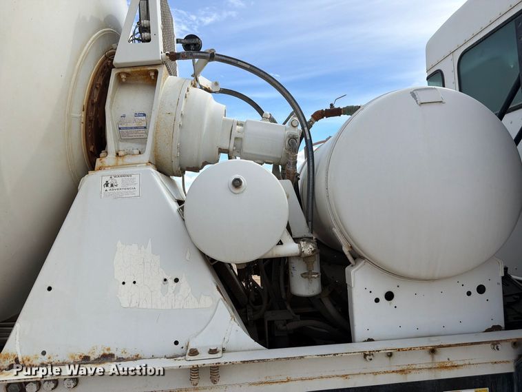 image for item FM7698 2008 Kenworth W9 Series ready mix truck