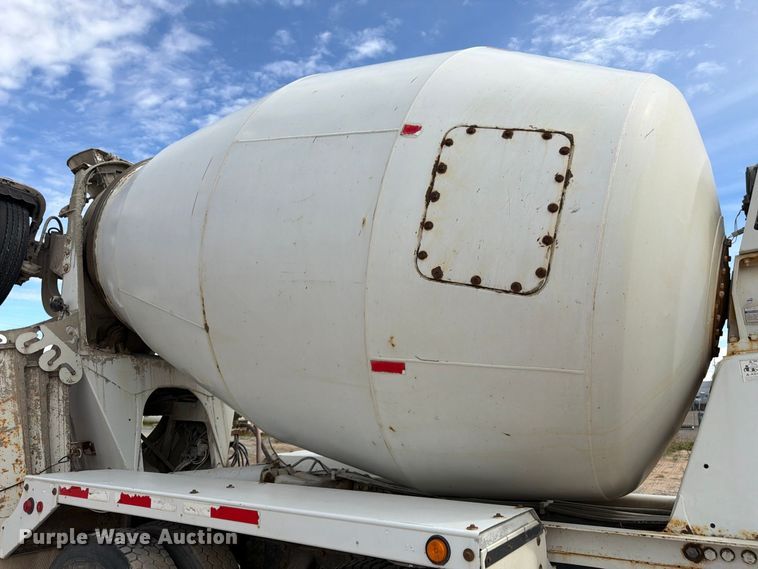 image for item FM7698 2008 Kenworth W9 Series ready mix truck