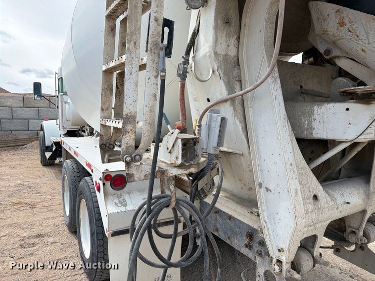 image for item FM7698 2008 Kenworth W9 Series ready mix truck