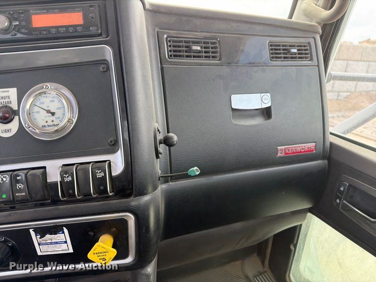 image for item FM7698 2008 Kenworth W9 Series ready mix truck