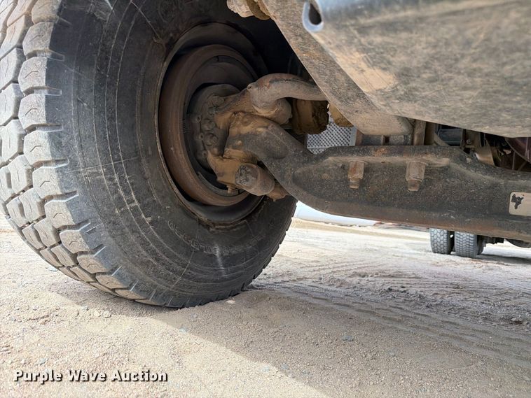 image for item FM7698 2008 Kenworth W9 Series ready mix truck
