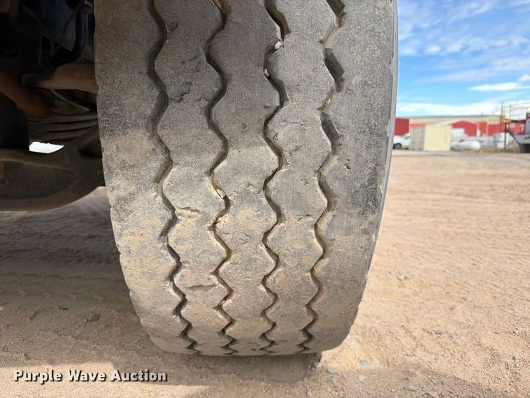 image for item FM7698 2008 Kenworth W9 Series ready mix truck