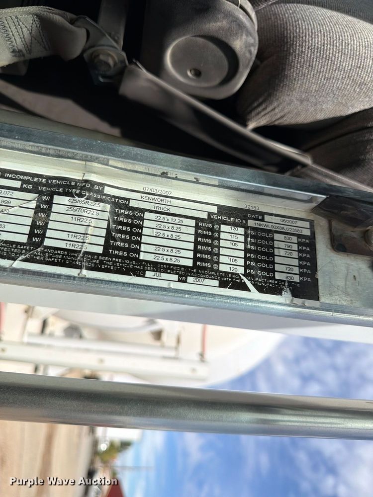 image for item FM7698 2008 Kenworth W9 Series ready mix truck