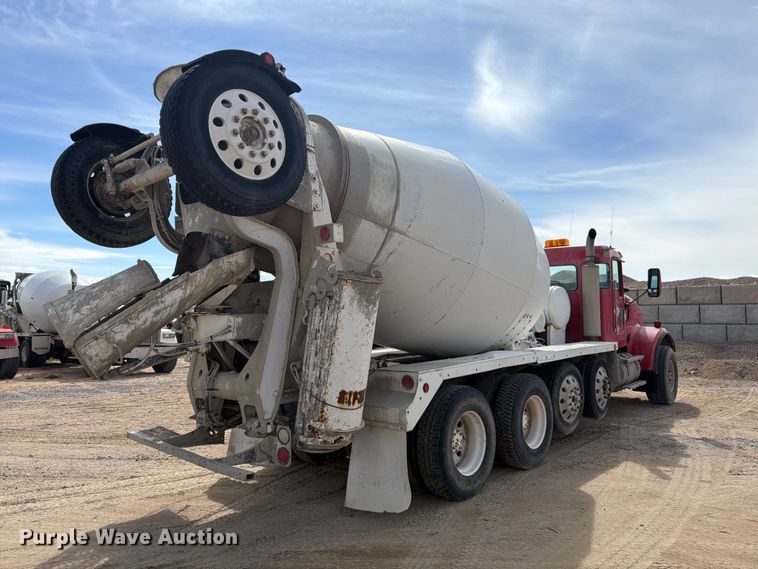 image for item FM7699 2003 Kenworth W900 ready mix truck