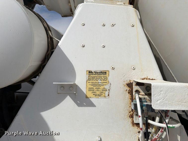 image for item FM7699 2003 Kenworth W900 ready mix truck