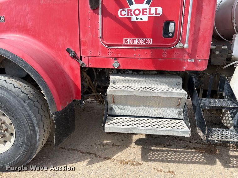 image for item FM7699 2003 Kenworth W900 ready mix truck