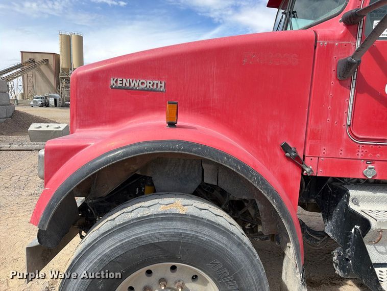 image for item FM7699 2003 Kenworth W900 ready mix truck