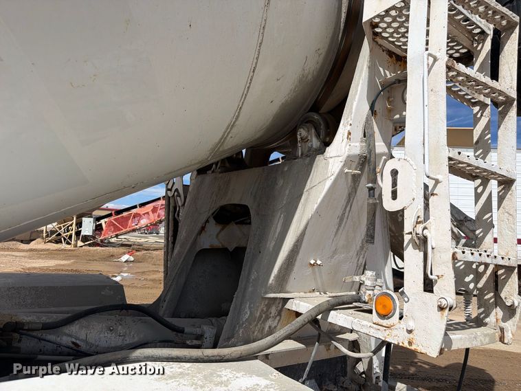 image for item FM7699 2003 Kenworth W900 ready mix truck