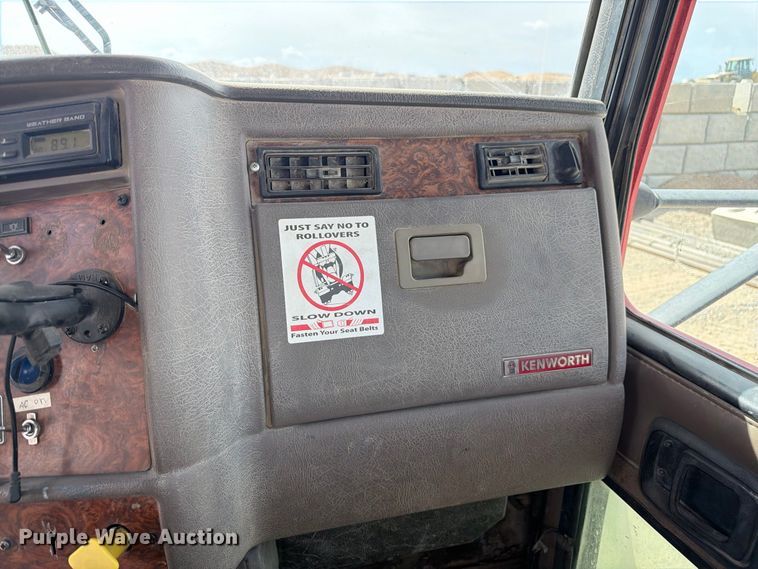 image for item FM7699 2003 Kenworth W900 ready mix truck