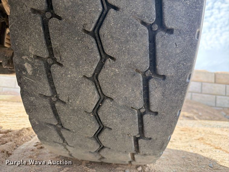 image for item FM7699 2003 Kenworth W900 ready mix truck