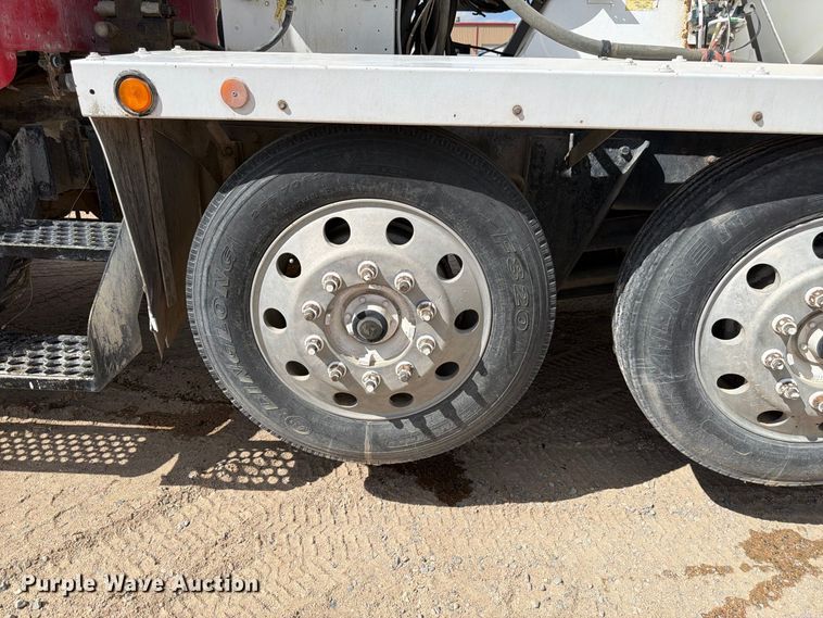 image for item FM7699 2003 Kenworth W900 ready mix truck