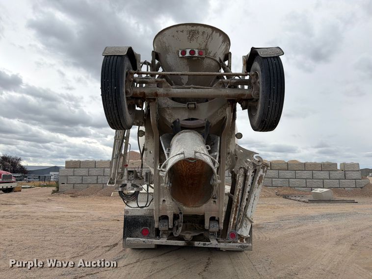 image for item FM7700 2016 Kenworth W9 Series ready mix truck