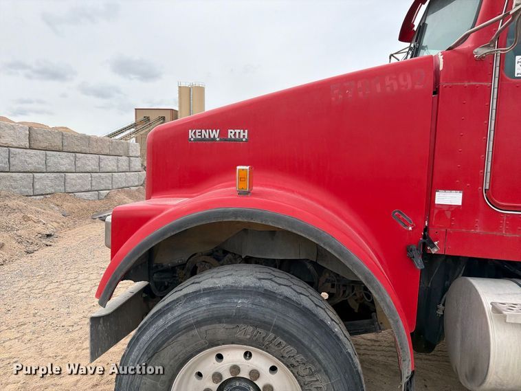image for item FM7700 2016 Kenworth W9 Series ready mix truck