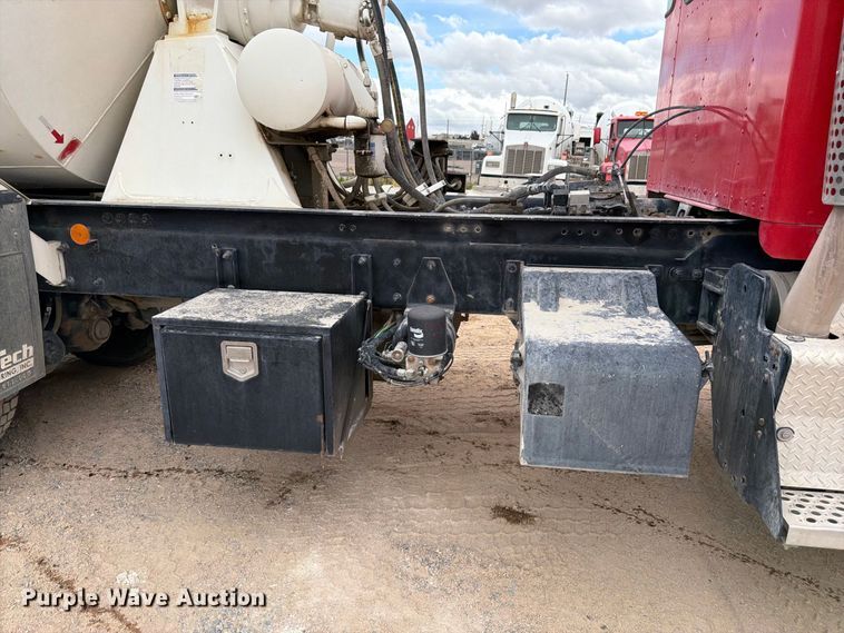 image for item FM7700 2016 Kenworth W9 Series ready mix truck