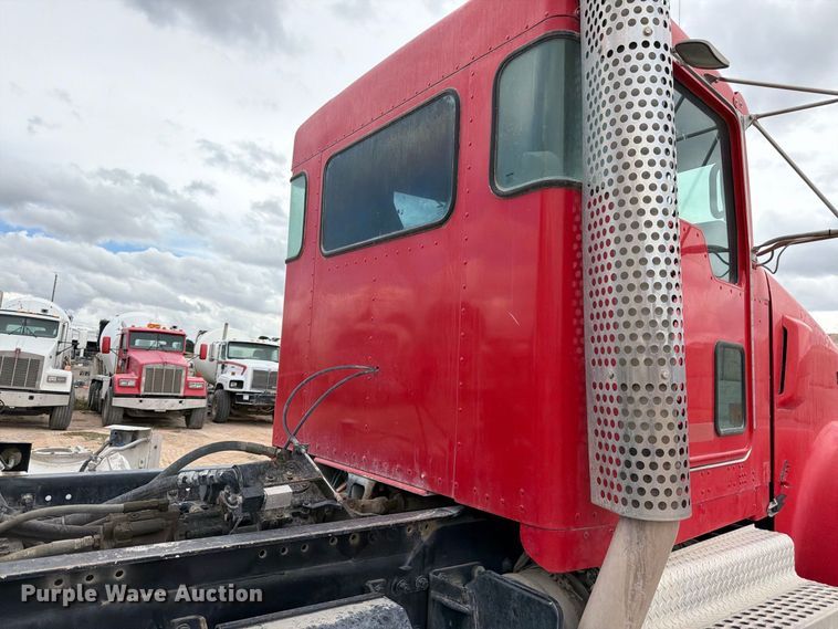 image for item FM7700 2016 Kenworth W9 Series ready mix truck