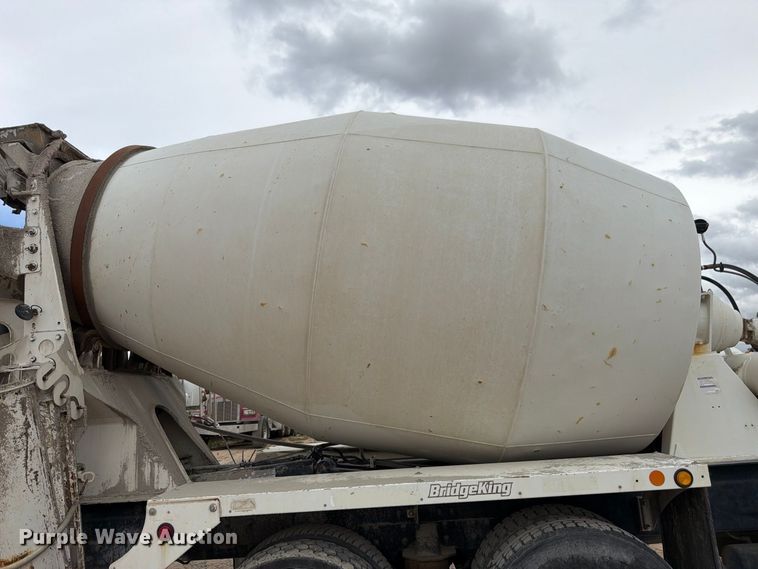 image for item FM7700 2016 Kenworth W9 Series ready mix truck
