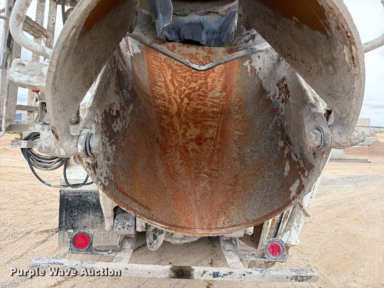 image for item FM7700 2016 Kenworth W9 Series ready mix truck