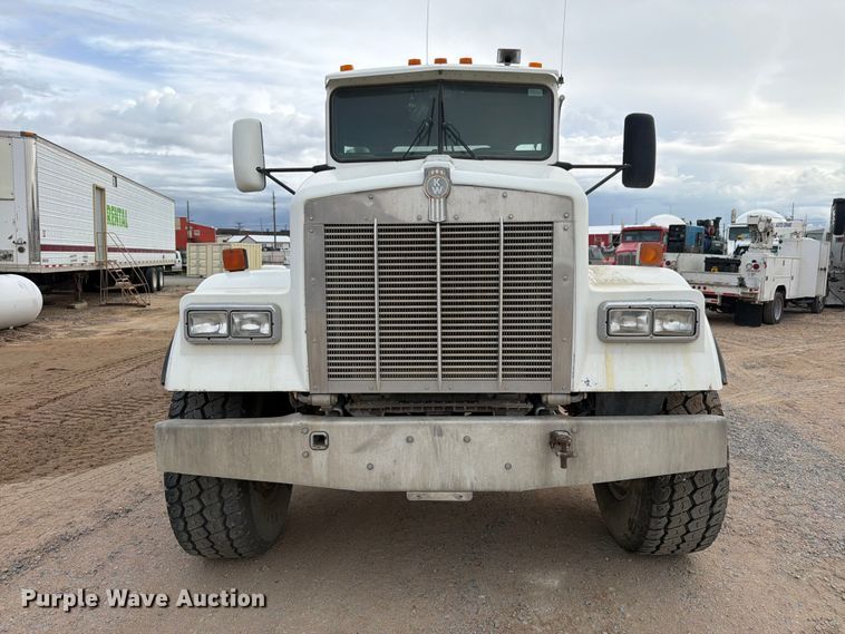 image for item FM7702 1998 Kenworth W900 ready mix truck