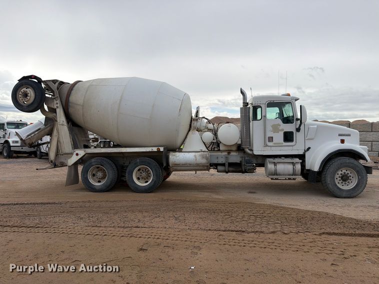 image for item FM7702 1998 Kenworth W900 ready mix truck