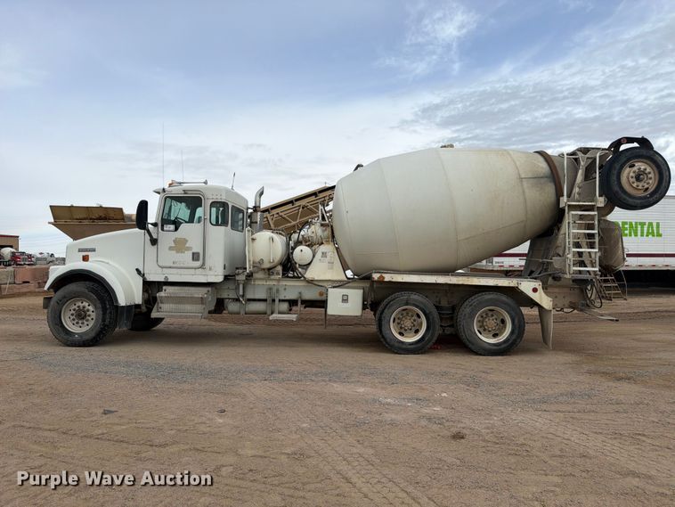 image for item FM7702 1998 Kenworth W900 ready mix truck