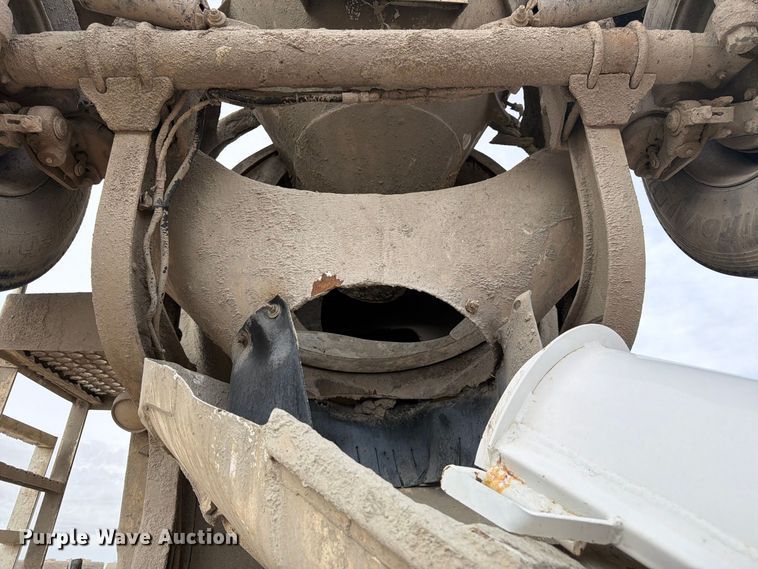 image for item FM7702 1998 Kenworth W900 ready mix truck