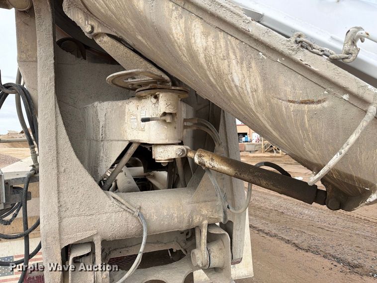 image for item FM7702 1998 Kenworth W900 ready mix truck
