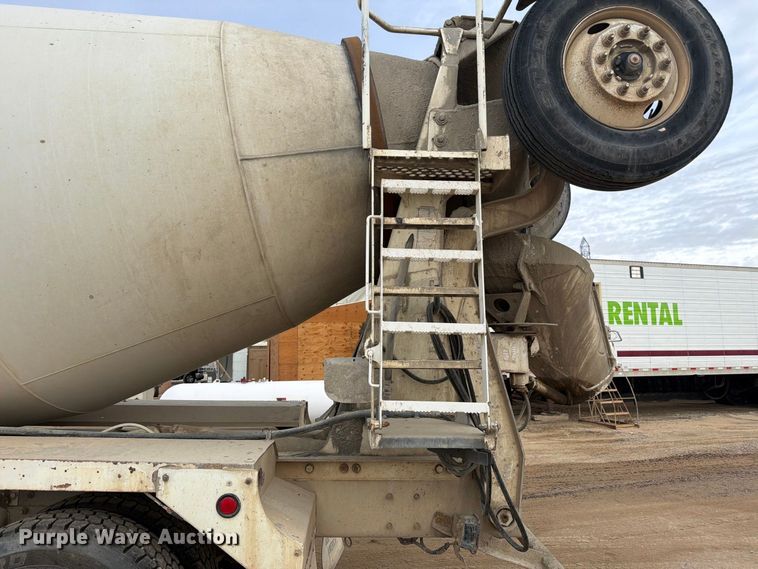 image for item FM7702 1998 Kenworth W900 ready mix truck