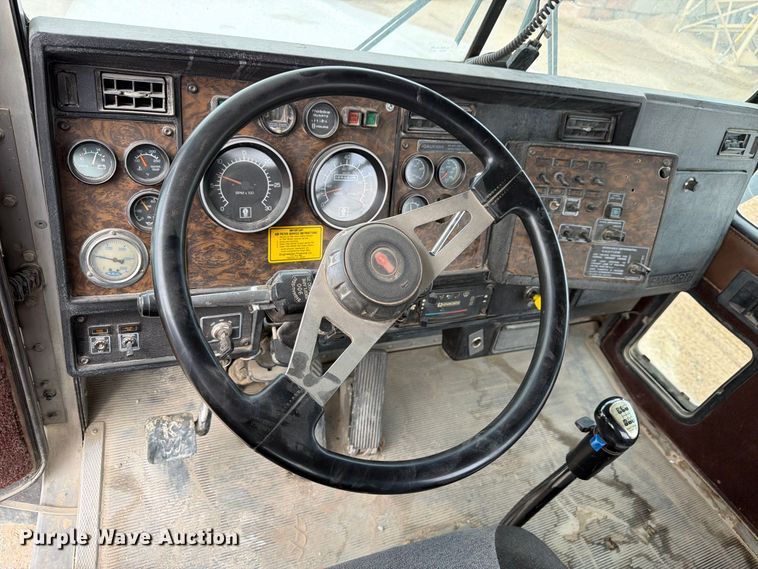 image for item FM7702 1998 Kenworth W900 ready mix truck