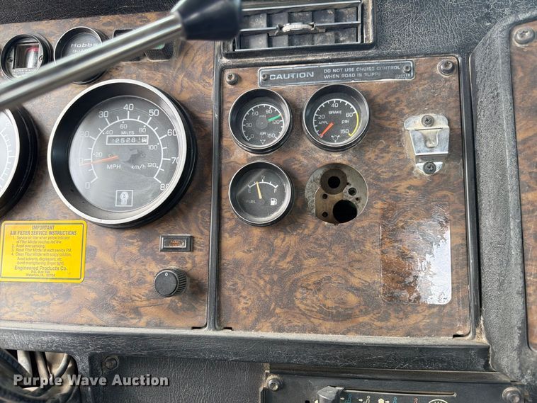 image for item FM7702 1998 Kenworth W900 ready mix truck