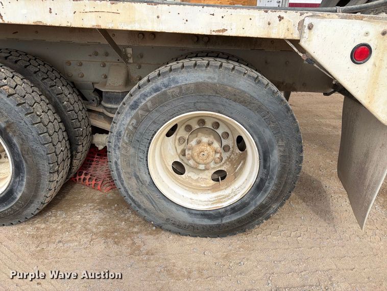 image for item FM7702 1998 Kenworth W900 ready mix truck