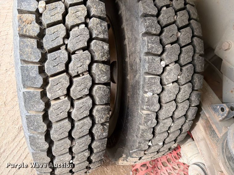 image for item FM7702 1998 Kenworth W900 ready mix truck