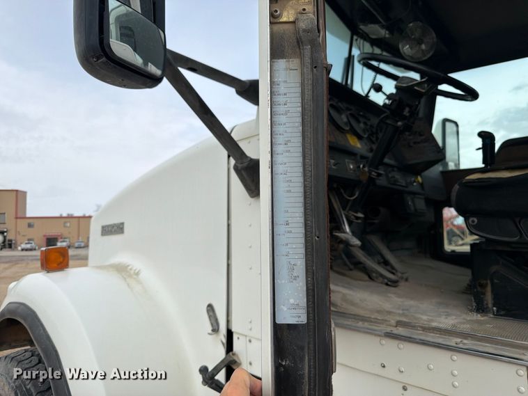 image for item FM7702 1998 Kenworth W900 ready mix truck