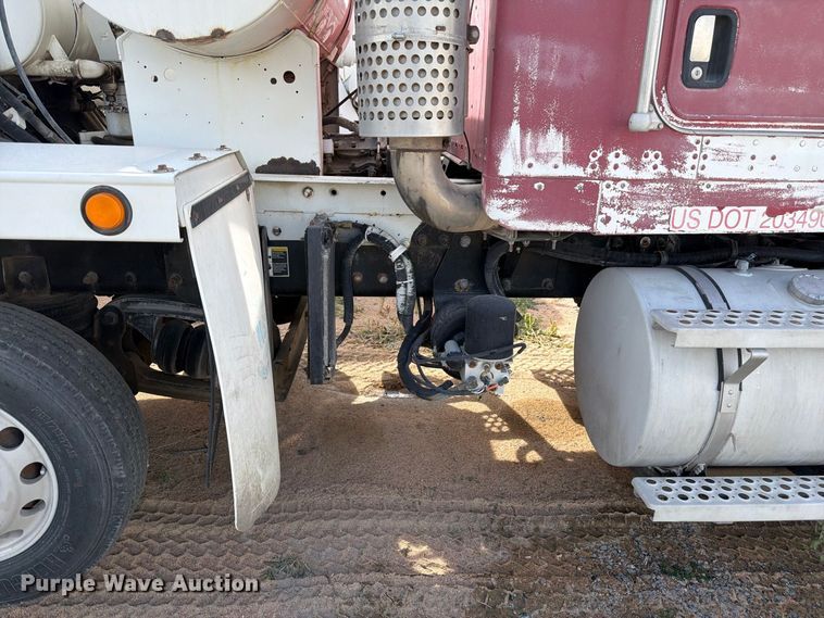 image for item FM7703 2007 Kenworth W900 ready mix truck