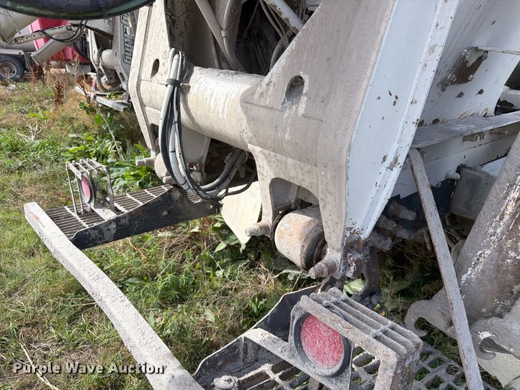 image for item FM7703 2007 Kenworth W900 ready mix truck