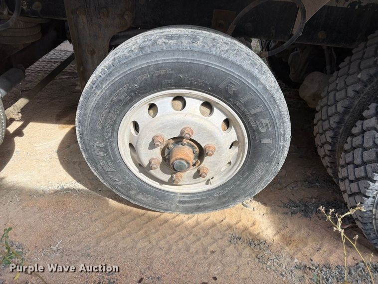 image for item FM7703 2007 Kenworth W900 ready mix truck